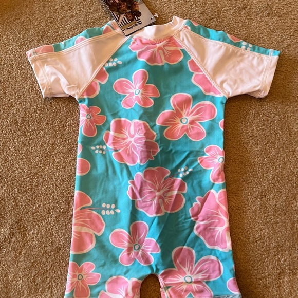Snapper Rock Hibiscus Sunsuit - Picture 2 of 3
